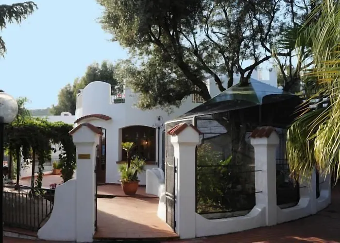 Pensionat La Azzurra 3*