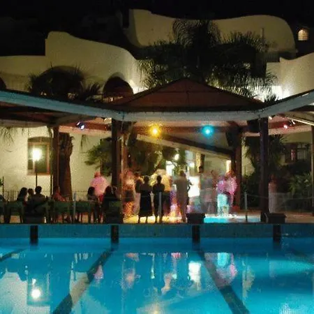 בית הארחה La Azzurra סנרמו