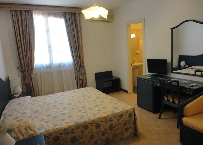 La Azzurra Penzion 3*